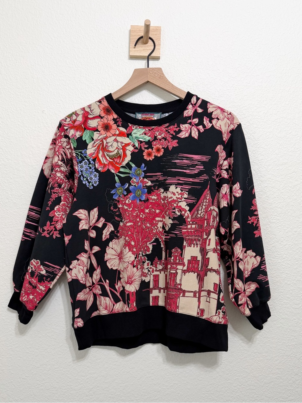 Johnny Was House on the Hill Puff Sleeve Sweatshirt Medium